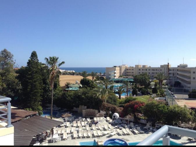 Paphos Studios Экстерьер фото